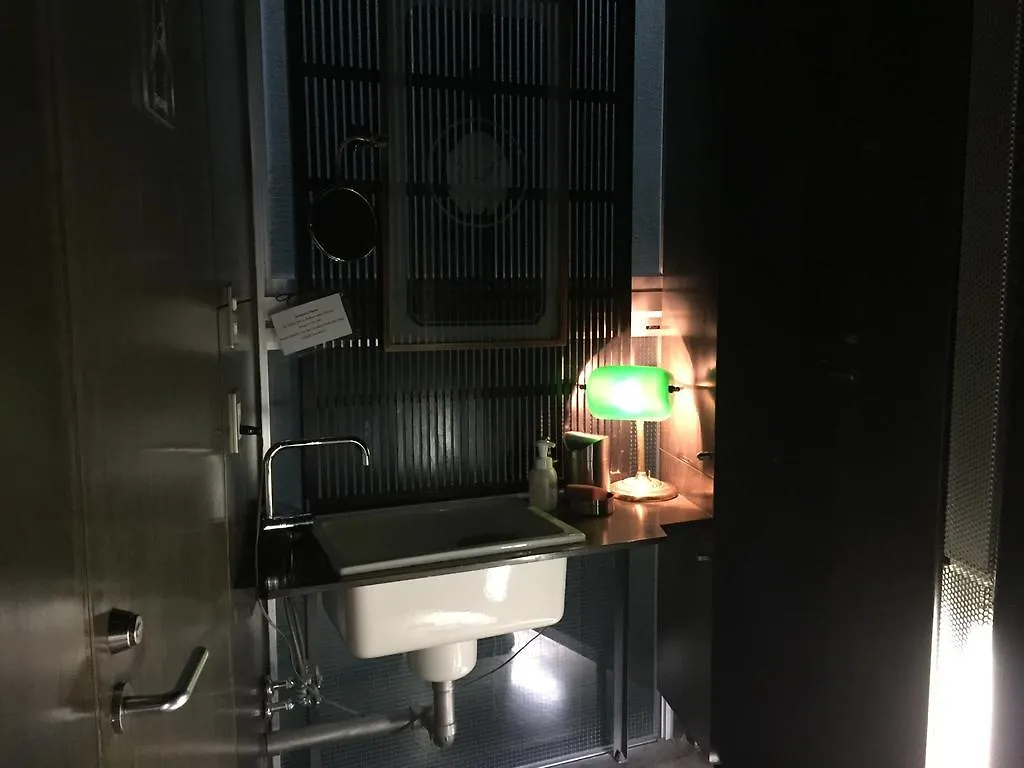 行燈旅館 東京都 2*,
